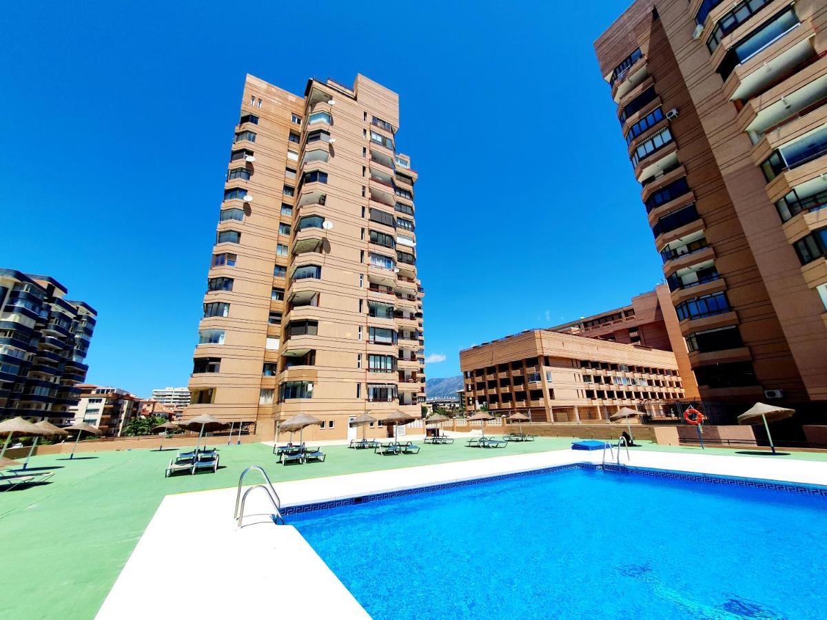 Fuengirola Towers Apartamento Exterior foto
